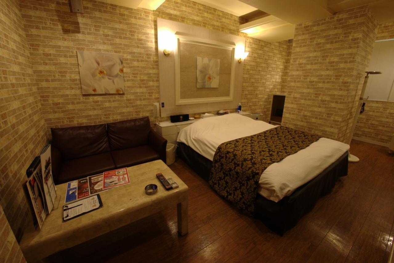 Hotel Allure (Adults Only) Nagoya Exteriör bild