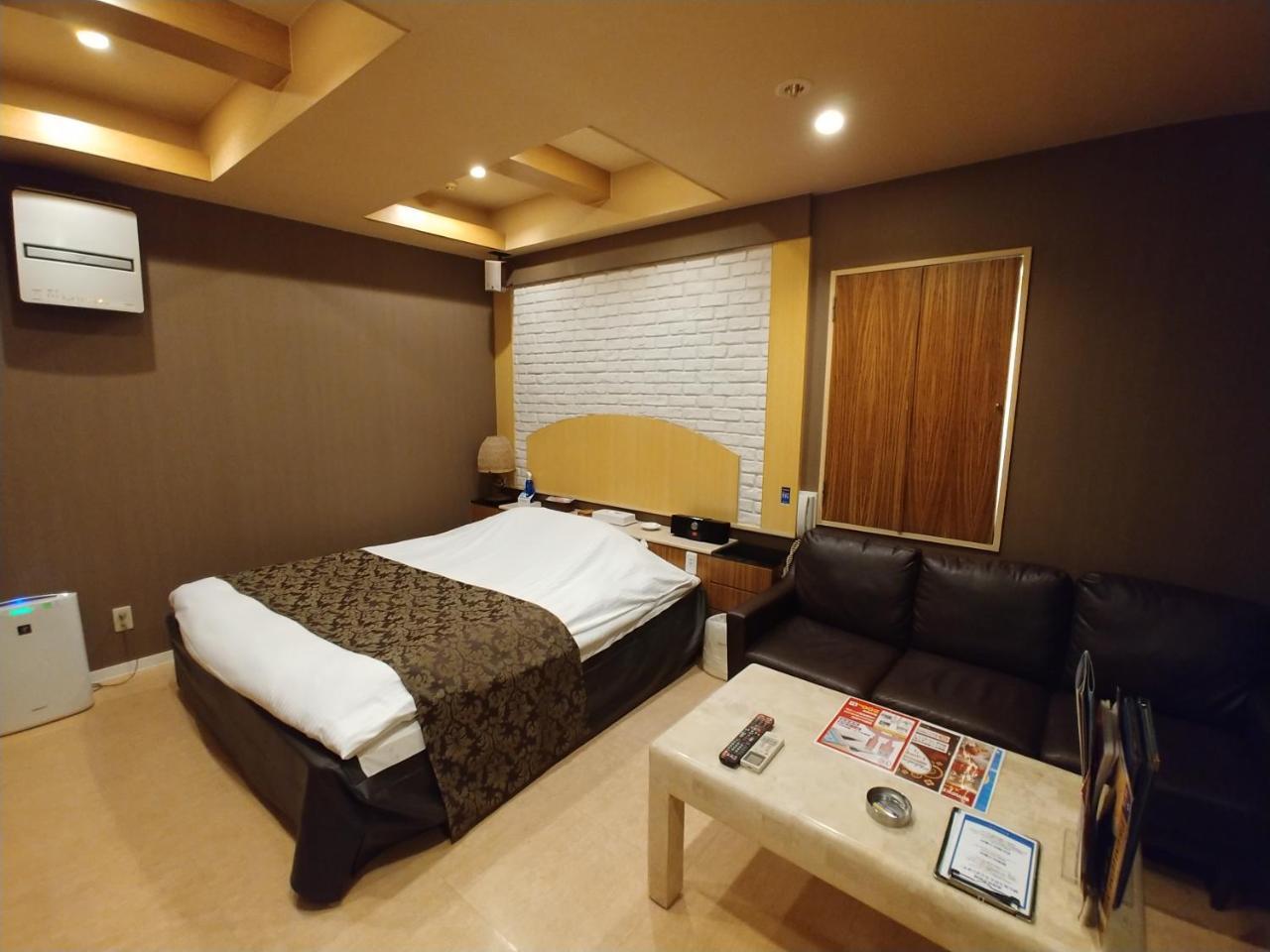 Hotel Allure (Adults Only) Nagoya Exteriör bild